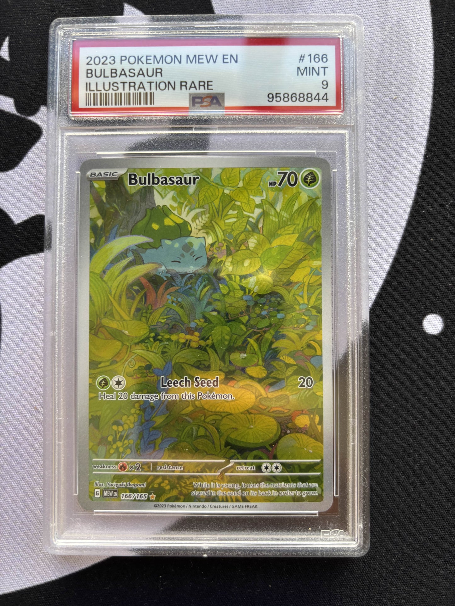 PSA 9 - Bulbasaur Illustration Rare - 151 Scarlet & Violet